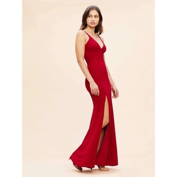 Dress The Population | Iris Side Slit Crepe Gown In Garnet Red Size S - Picture 3 of 12